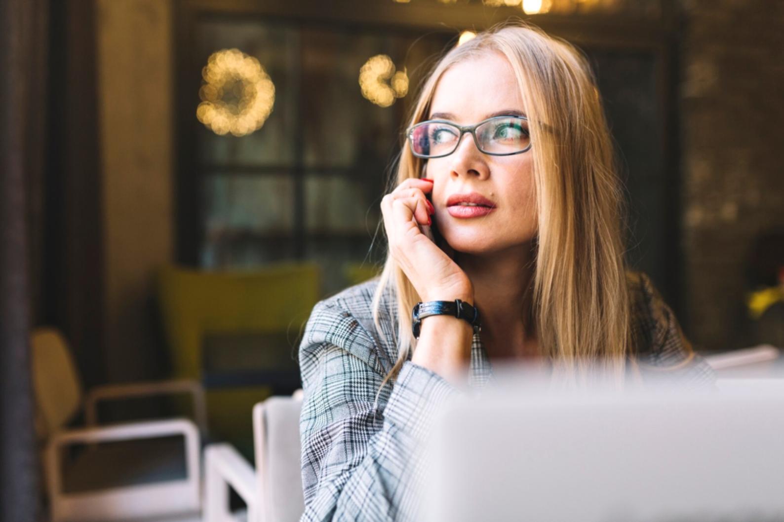 Esempio di analisi SEO mobile con strumenti professionali e test su dispositivi reali